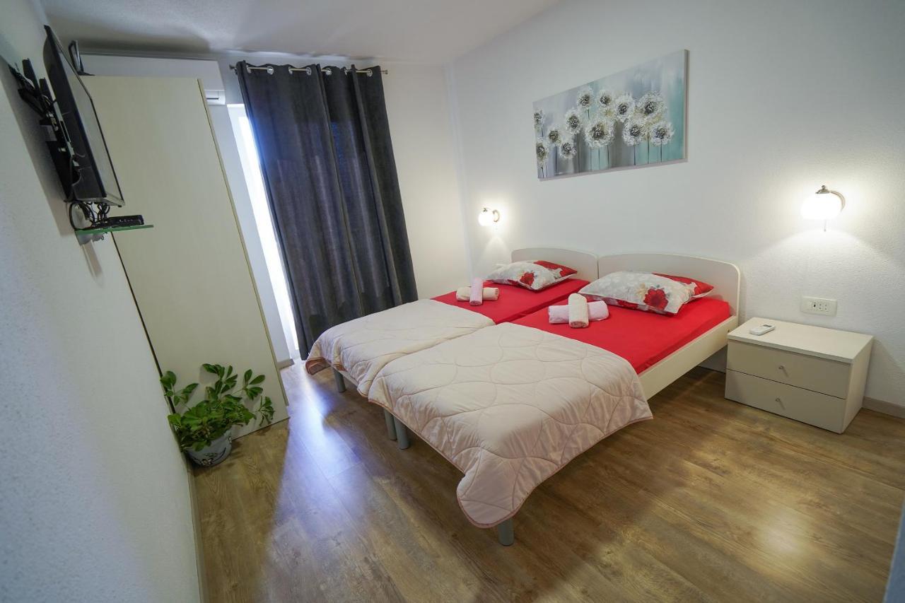 Studio Apartman M&F Apartamento Split Exterior foto