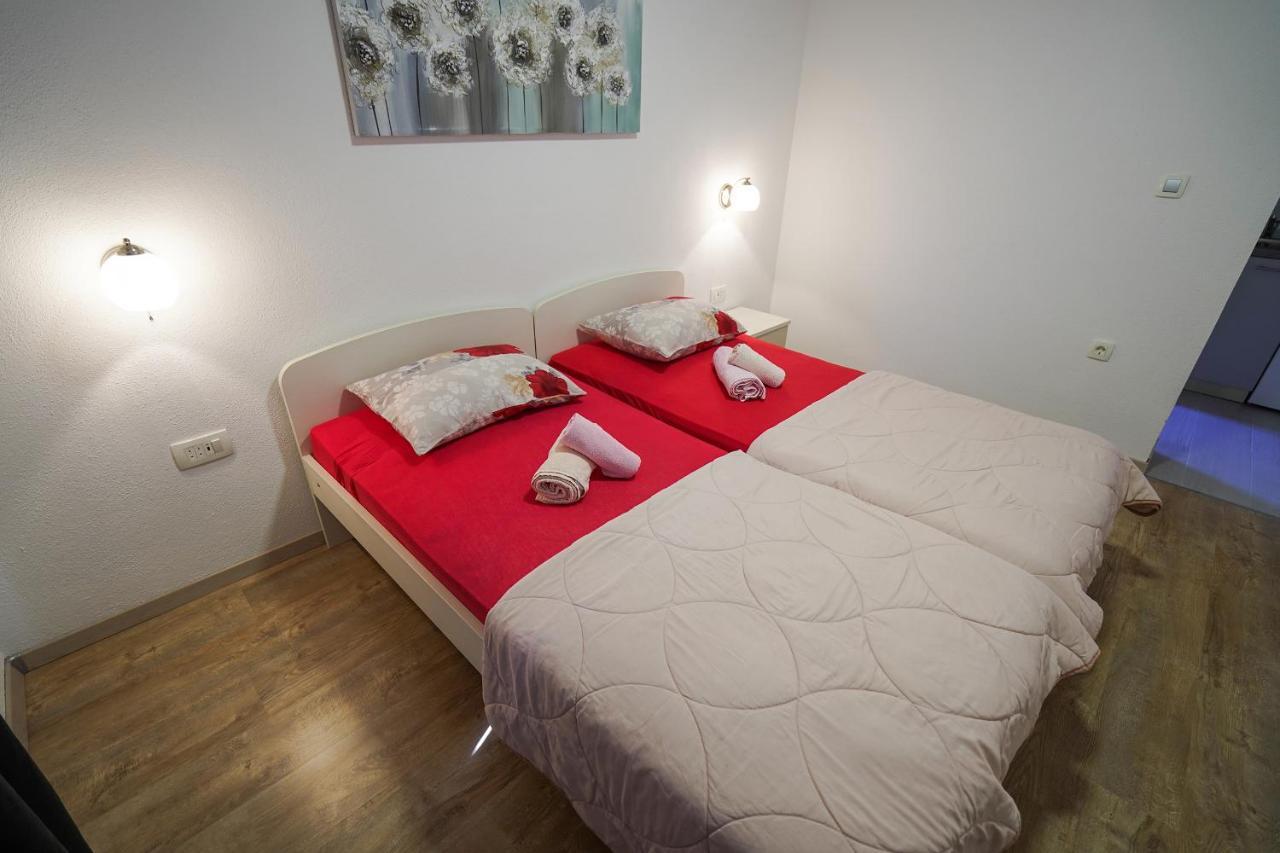 Studio Apartman M&F Apartamento Split Exterior foto